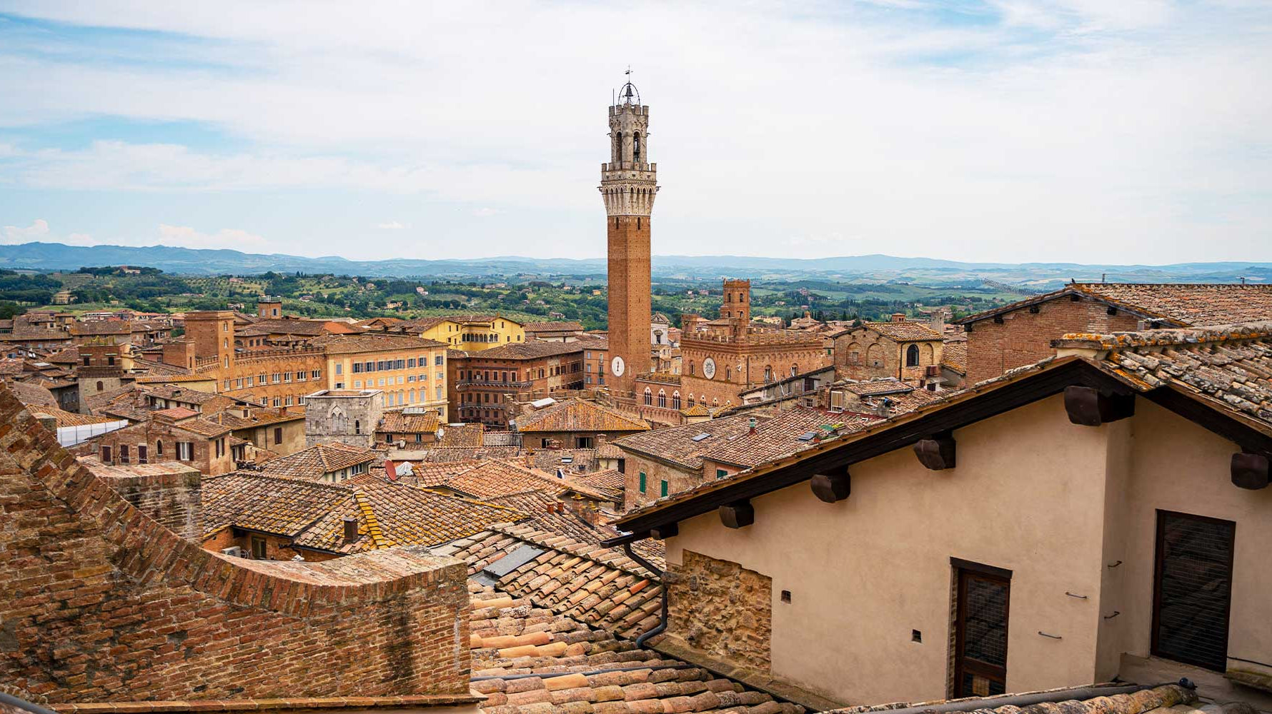 Take a Trip to Siena, Italy with Fifth & Ninth
