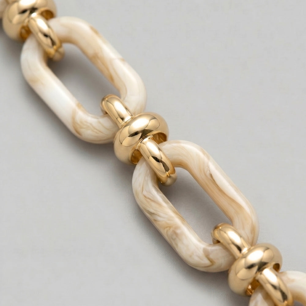 Muse Eyewear Chain