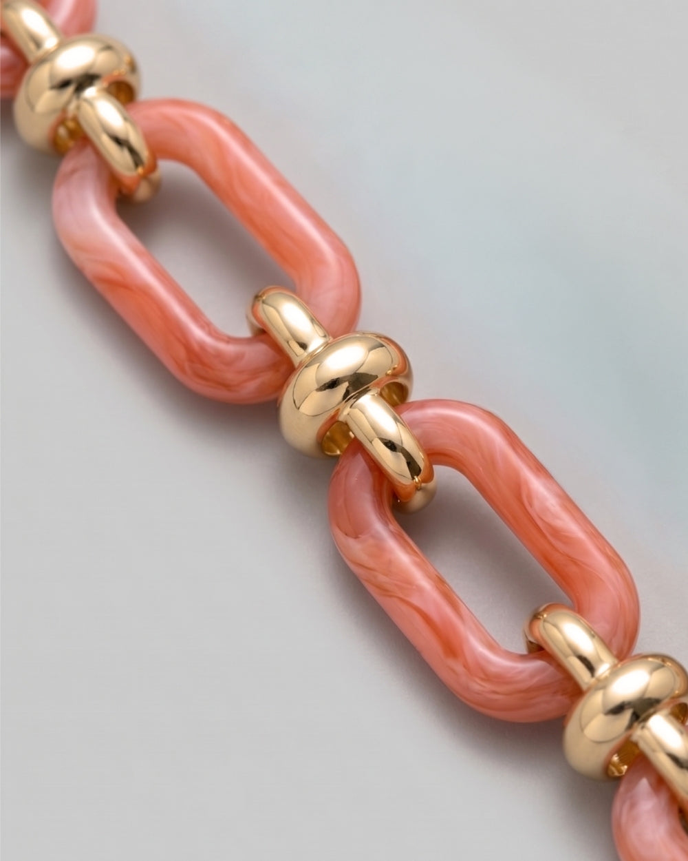 Muse Eyewear Chain