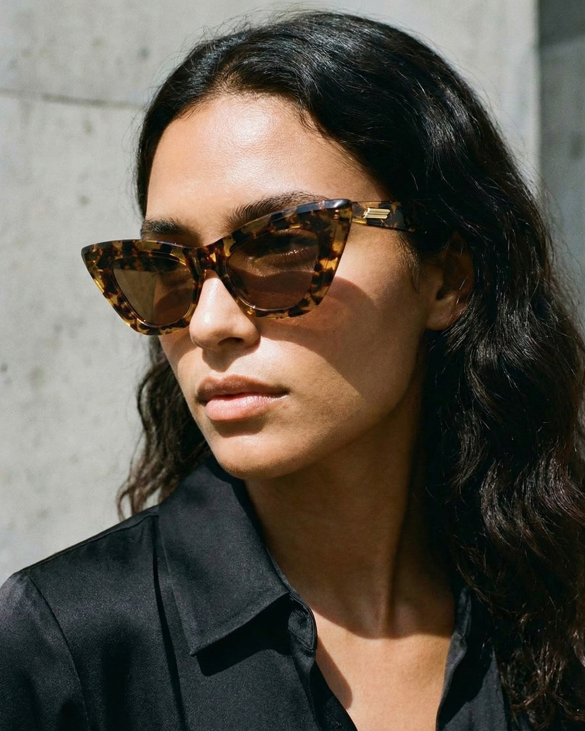 FIFTH & NINTH Kenna Sunglasses NEW With Case Tortoise Brown Cat Eye Saskia | Cat-Eye Polarized Sunglasses | Fifth & Ninth  main image 4