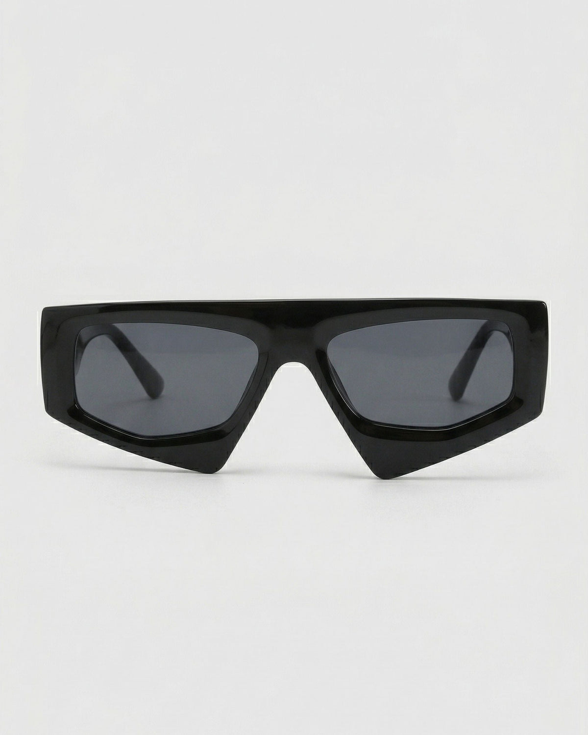 DIFF  Ivy 56mm Polarized Aviator Sunglasses- Black/ Dark Smoke Maxwell | Polarized Aviator Sunglasses – WMP Eyewear main image 2
