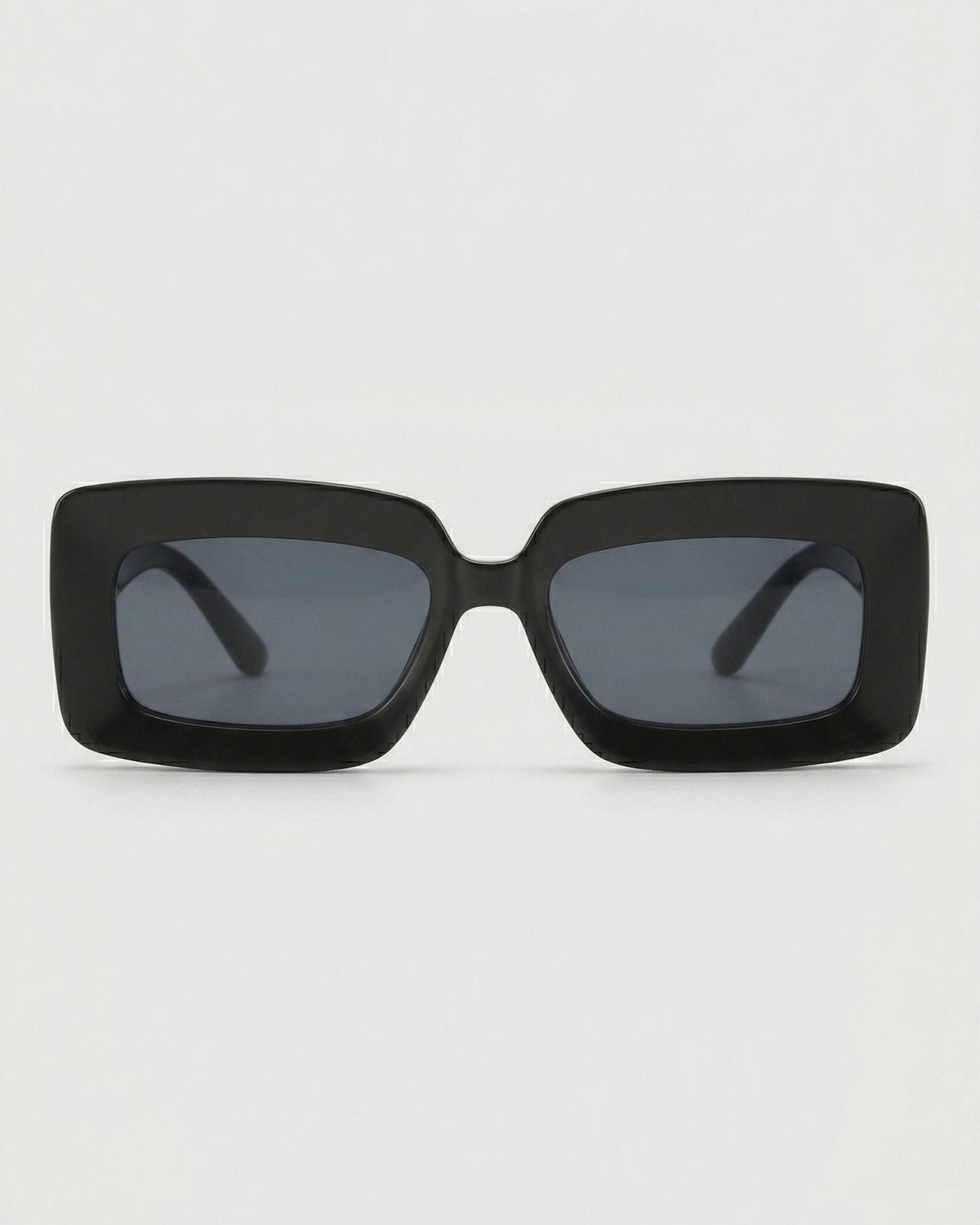 River | Glossy Rectangular Polarized Sunglasses | Fifth 