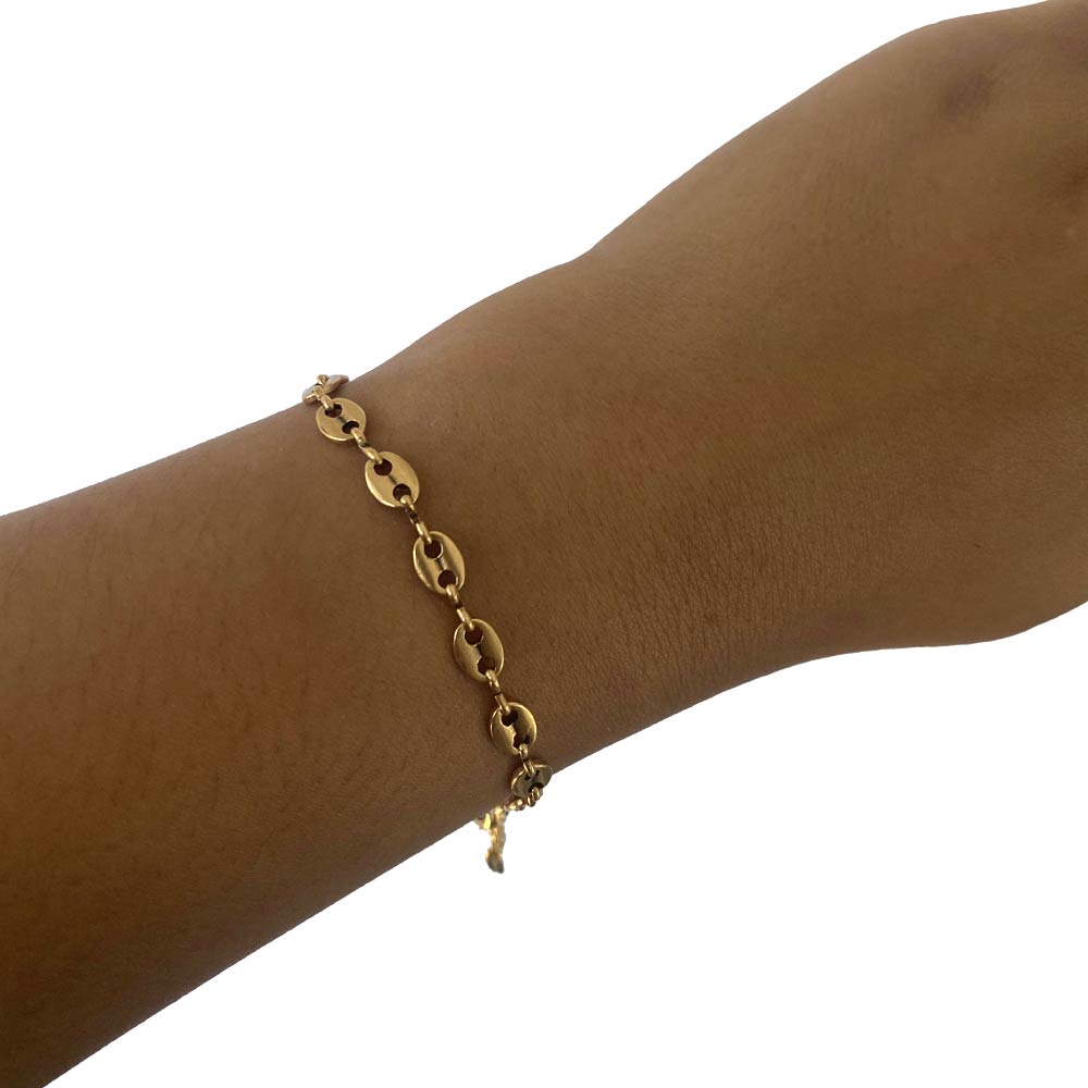 Gold rounded chain bracelet